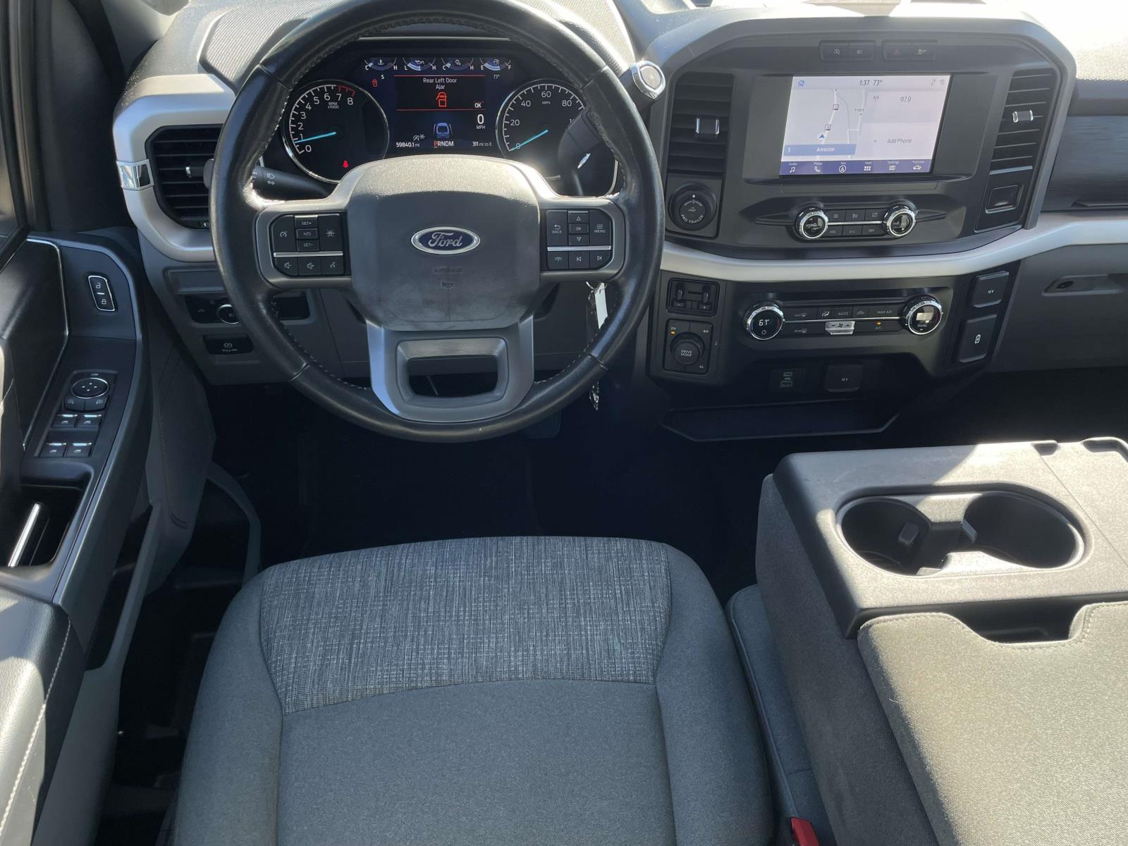 2021 Ford F-150 XLT photo 2