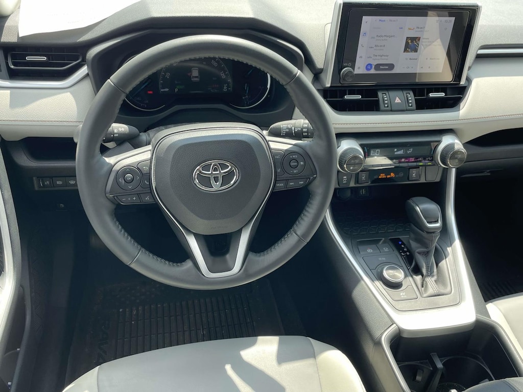 Used 2025 Toyota RAV4 Hybrid XLE Premium SUV