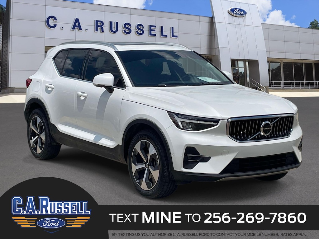 Used 2024 Volvo XC40 B5 Plus Bright Theme SUV