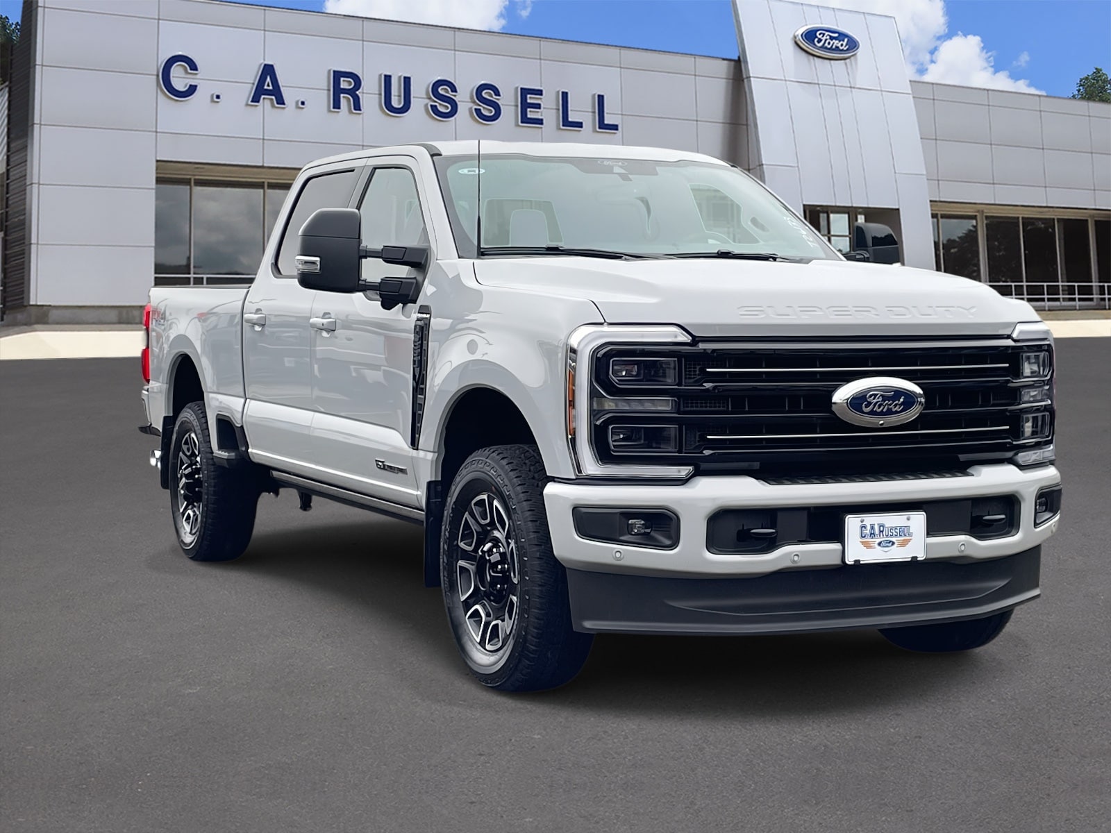 2026 Ford F-250 Super Duty Platinum's photo