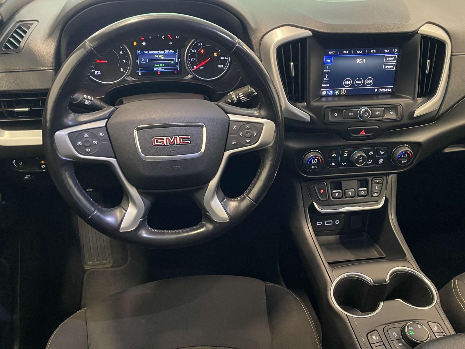 2020 Gmc Terrain SLE photo 2
