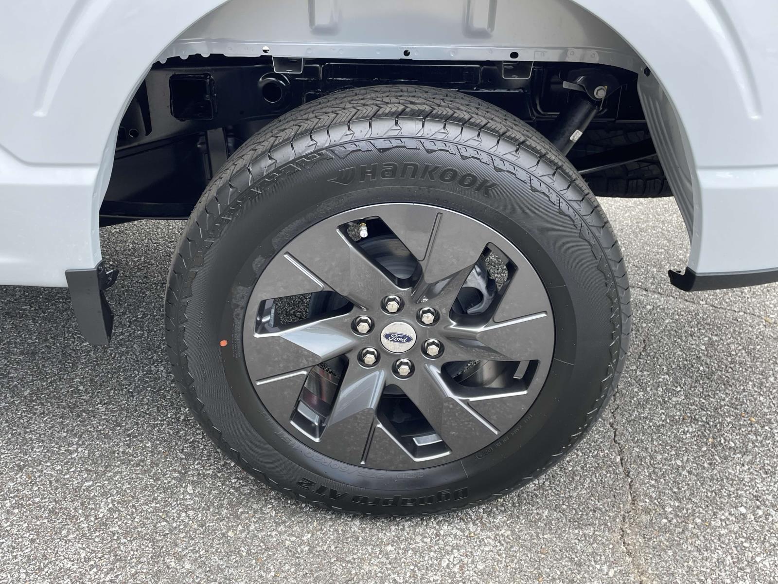 2025 Ford F-150 STX photo 3