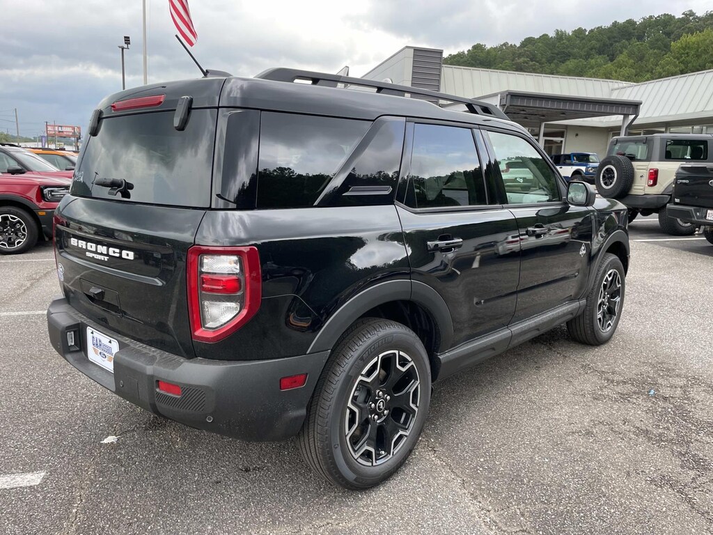 New 2026 Ford Bronco Sport Outer Banks SUV