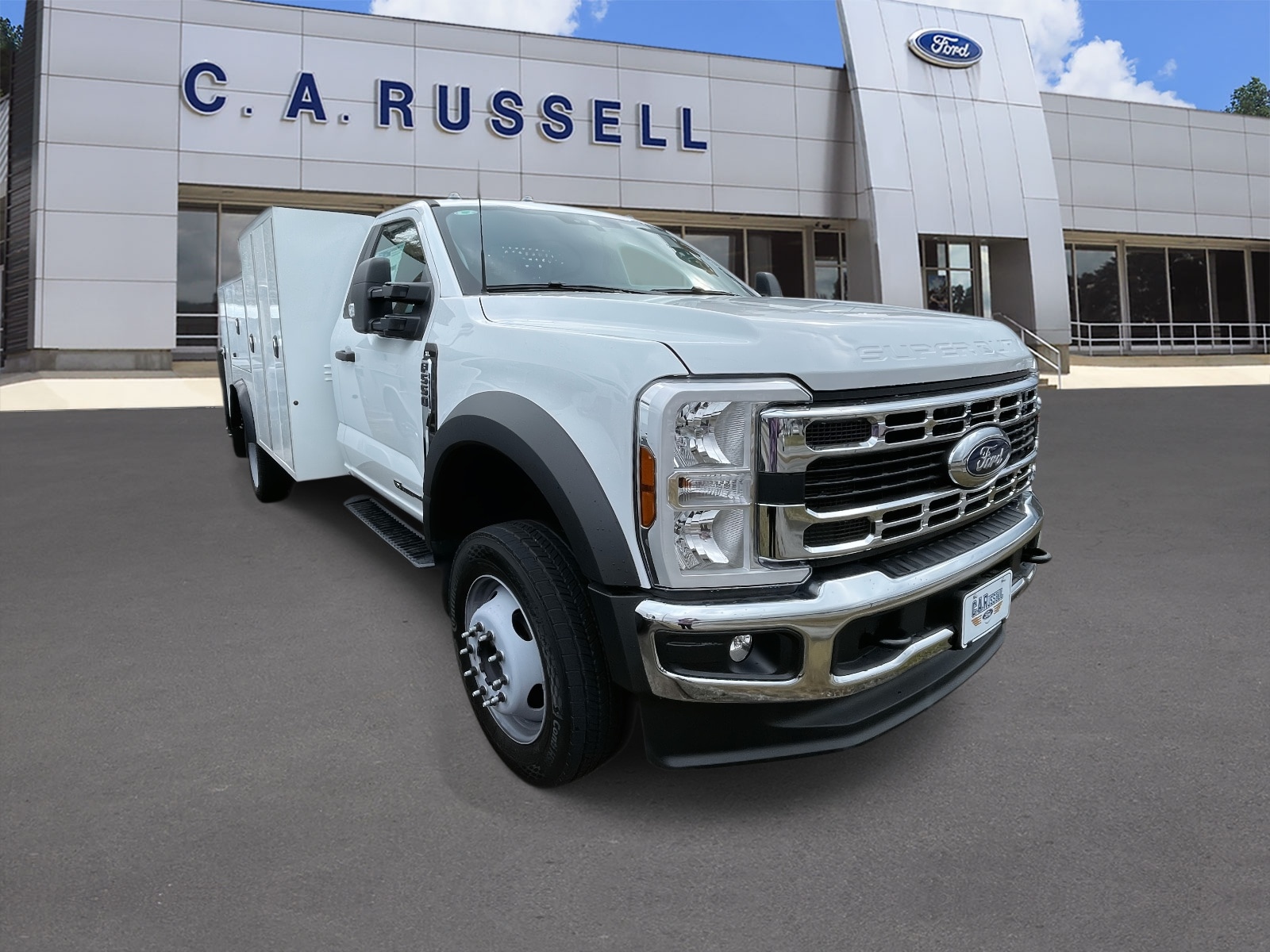 2025 Ford F-550 Super Duty Chassis Cab XL's photo