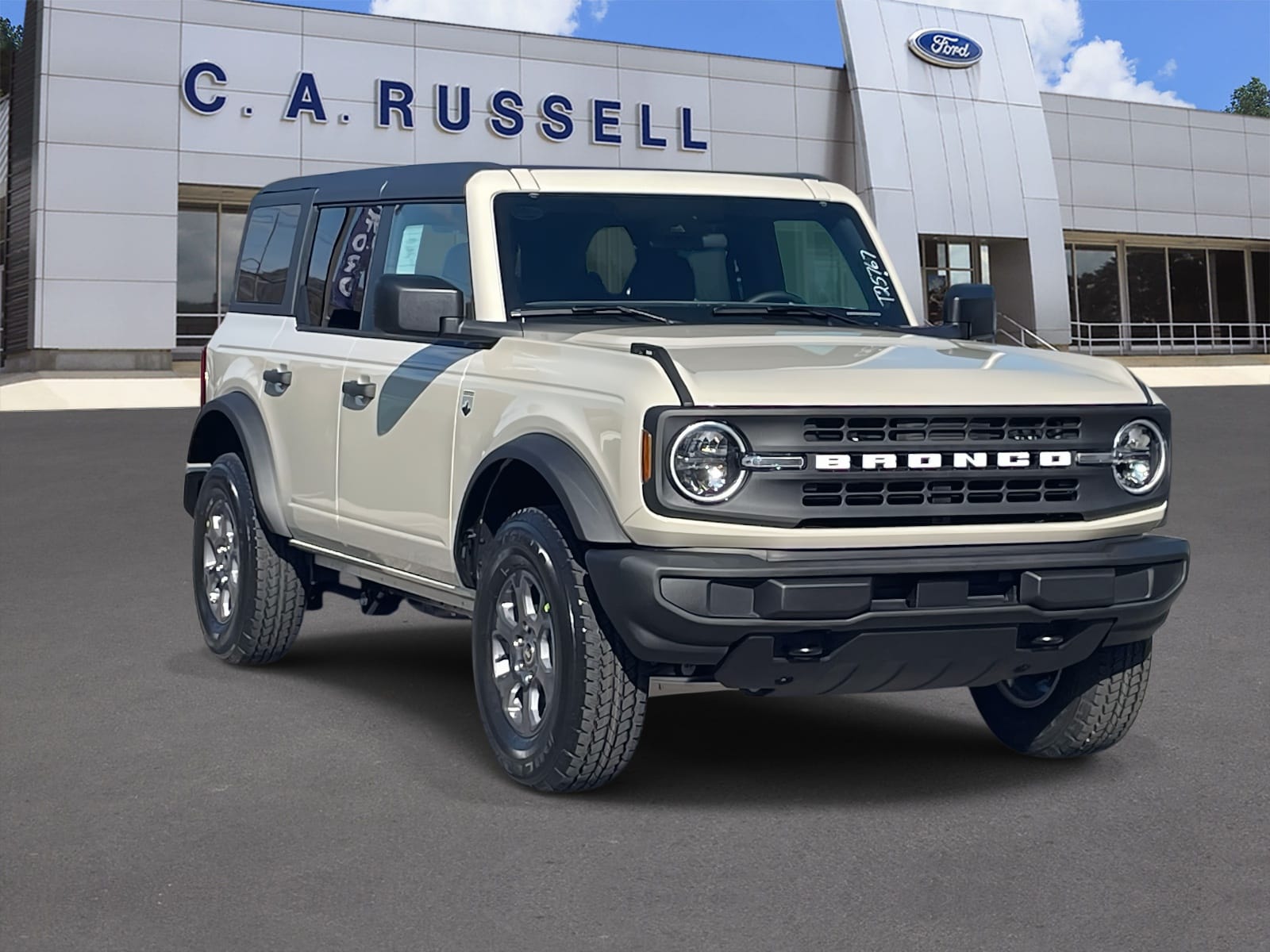 2025 Ford Bronco 4-Door Big Bend's photo