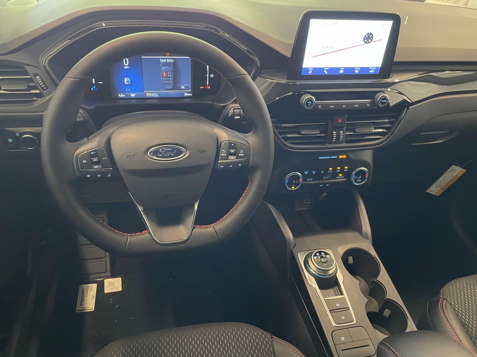 2025 Ford Escape ST-Line photo 4