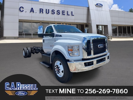 2025 Ford F-750SD Base Truck