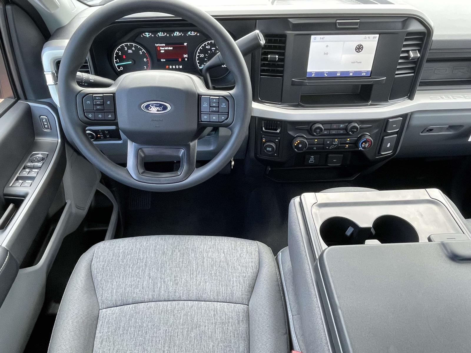 2026 Ford F-250 photo 2