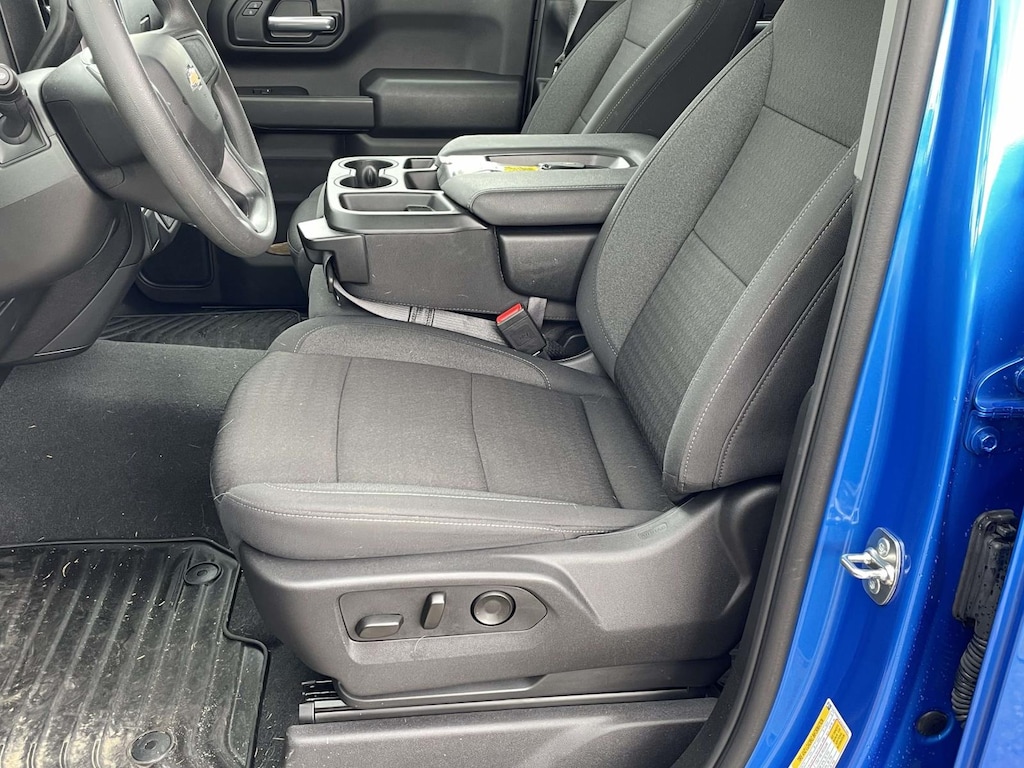 Used 2025 Chevrolet Silverado 1500 Custom Truck