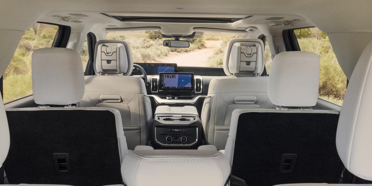 expedition%20from%20backseat.png