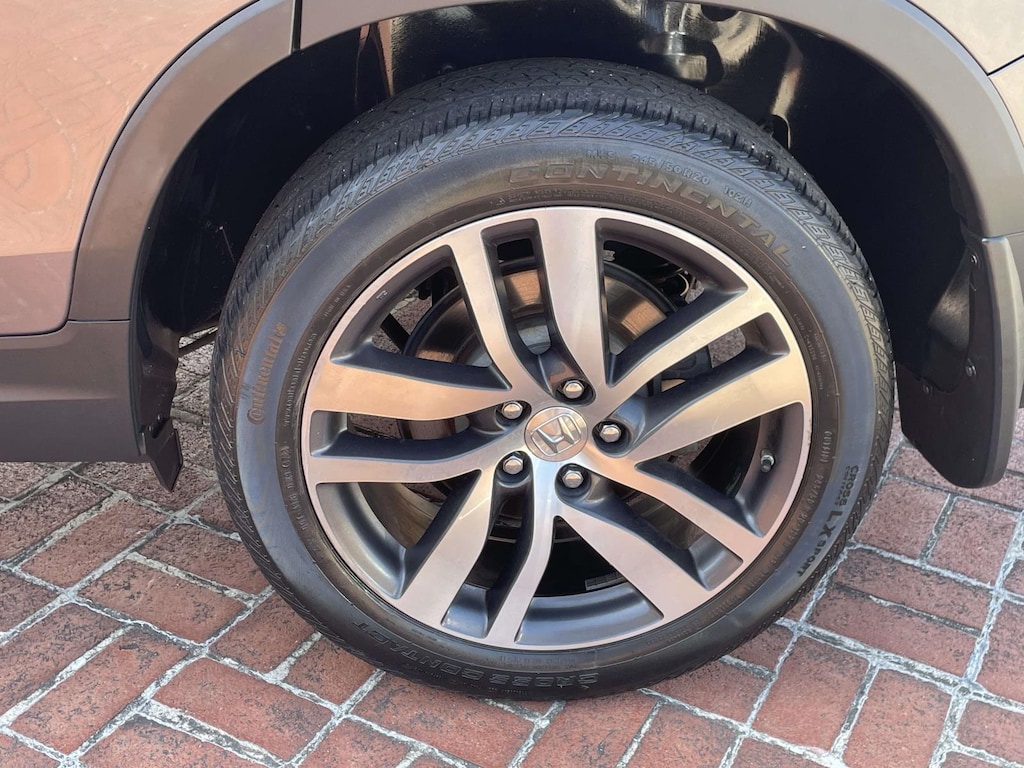 Used 2018 Honda Pilot Elite SUV