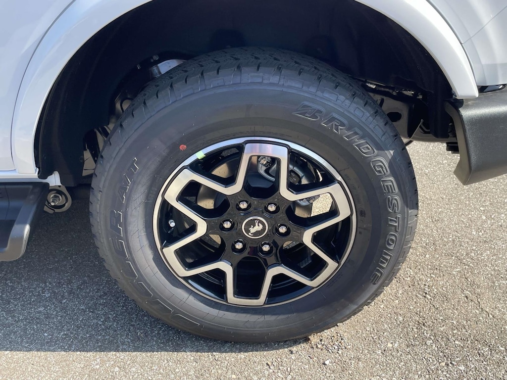 New 2026 Ford Bronco Outer Banks SUV