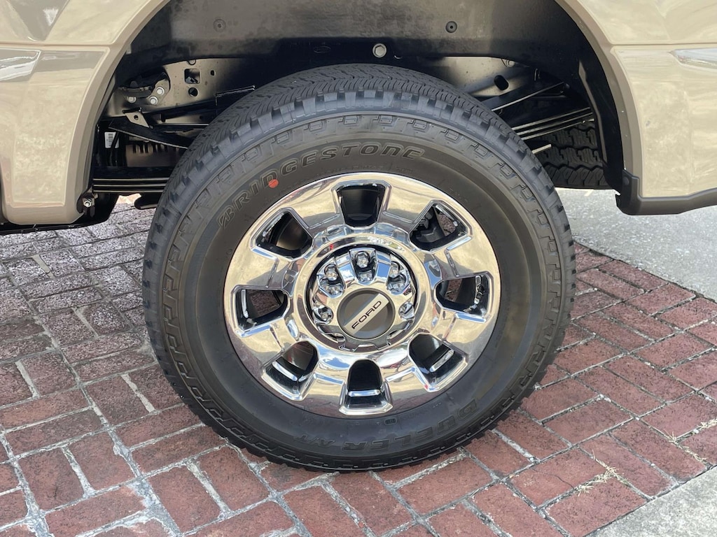 New 2026 Ford F-350SD Lariat Truck