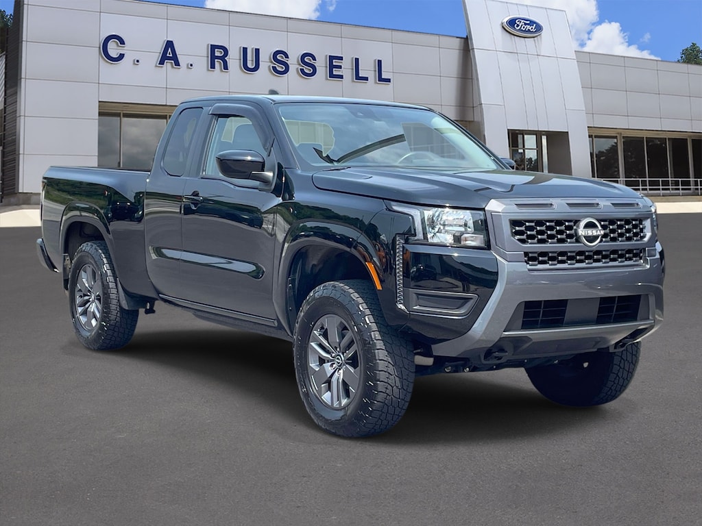 Used 2025 Nissan Frontier SV Truck