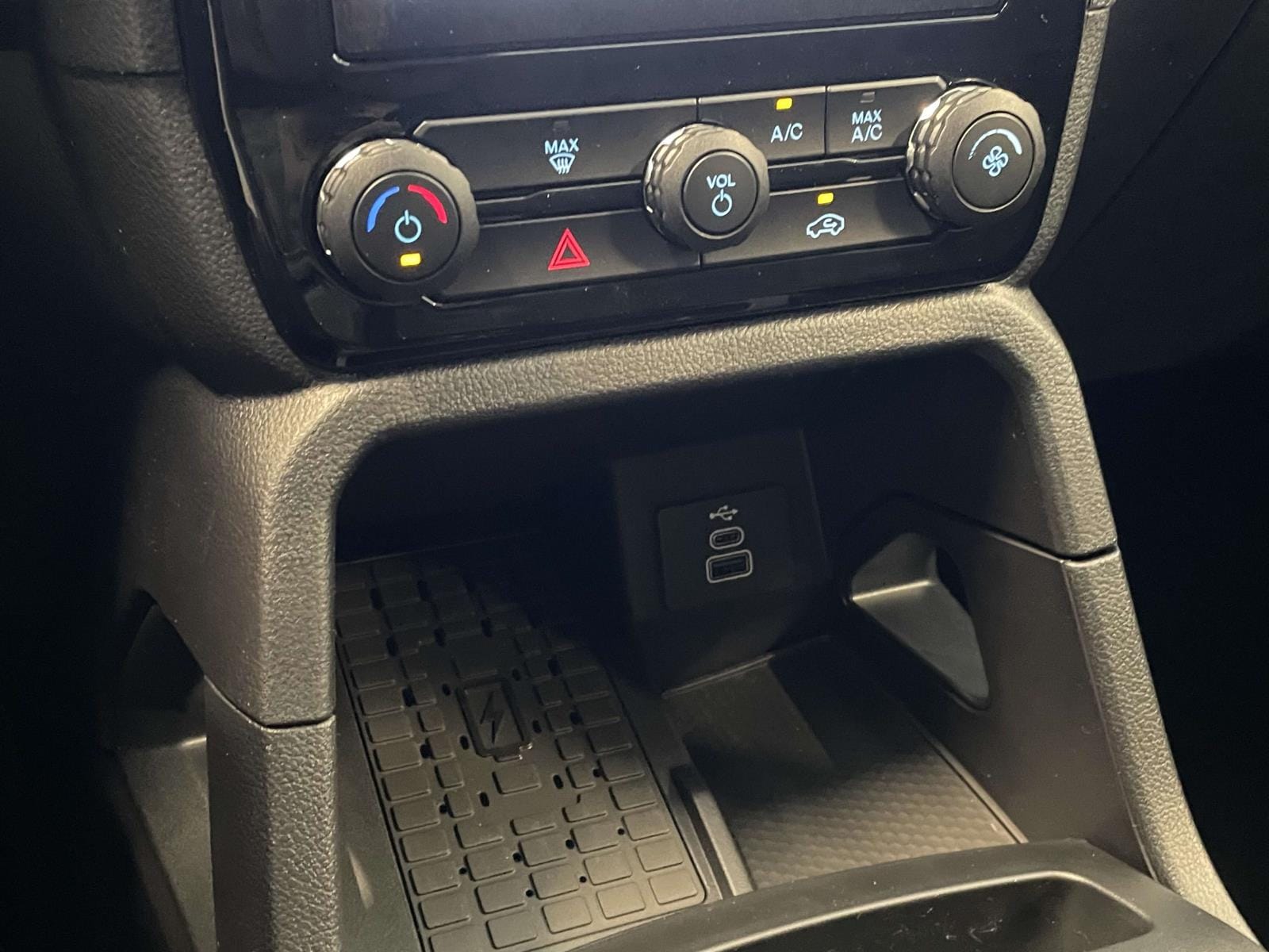 2025 Ford Ranger XLT - Photo 7