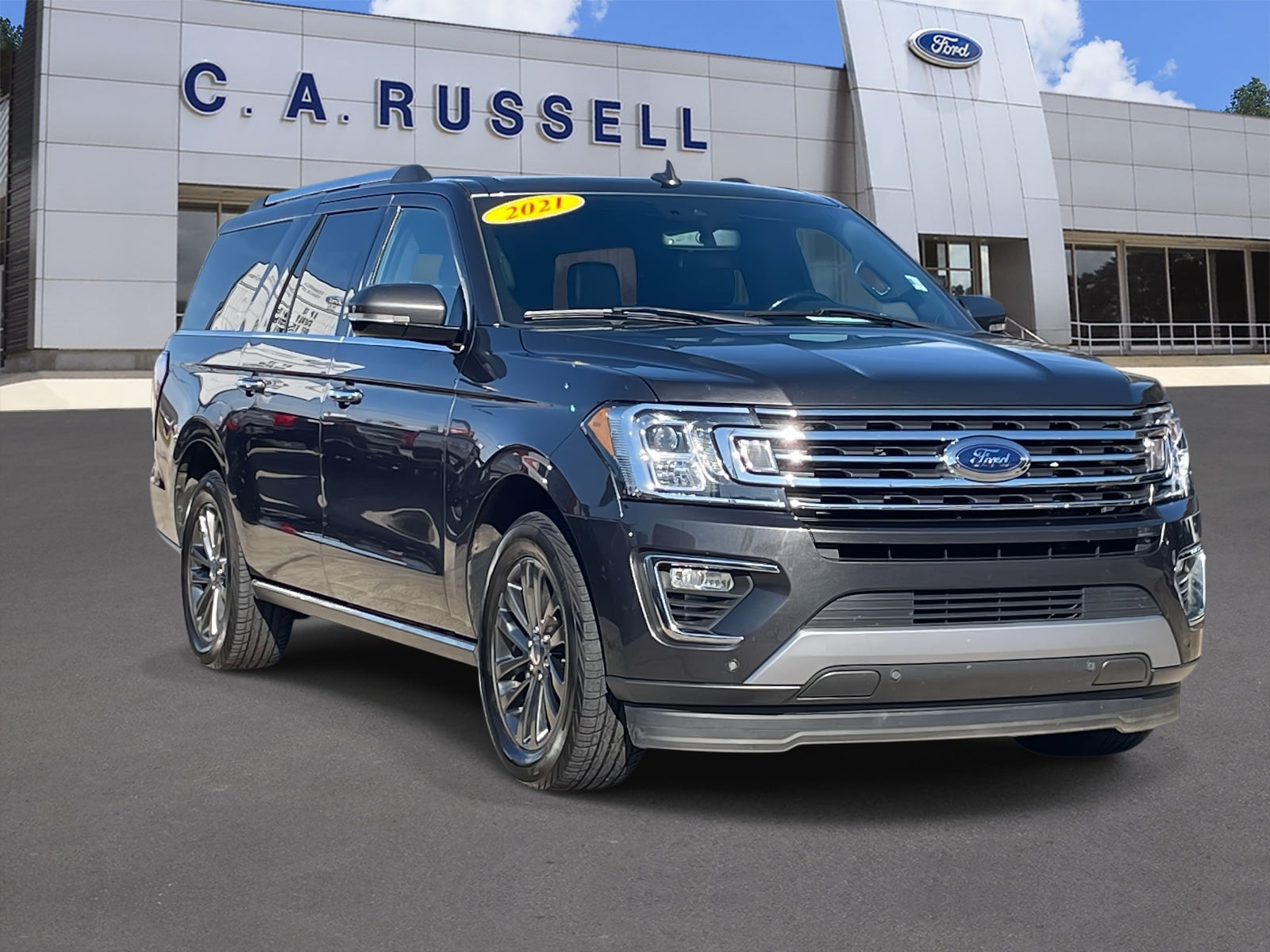 2021 Ford Expedition Limited's photo
