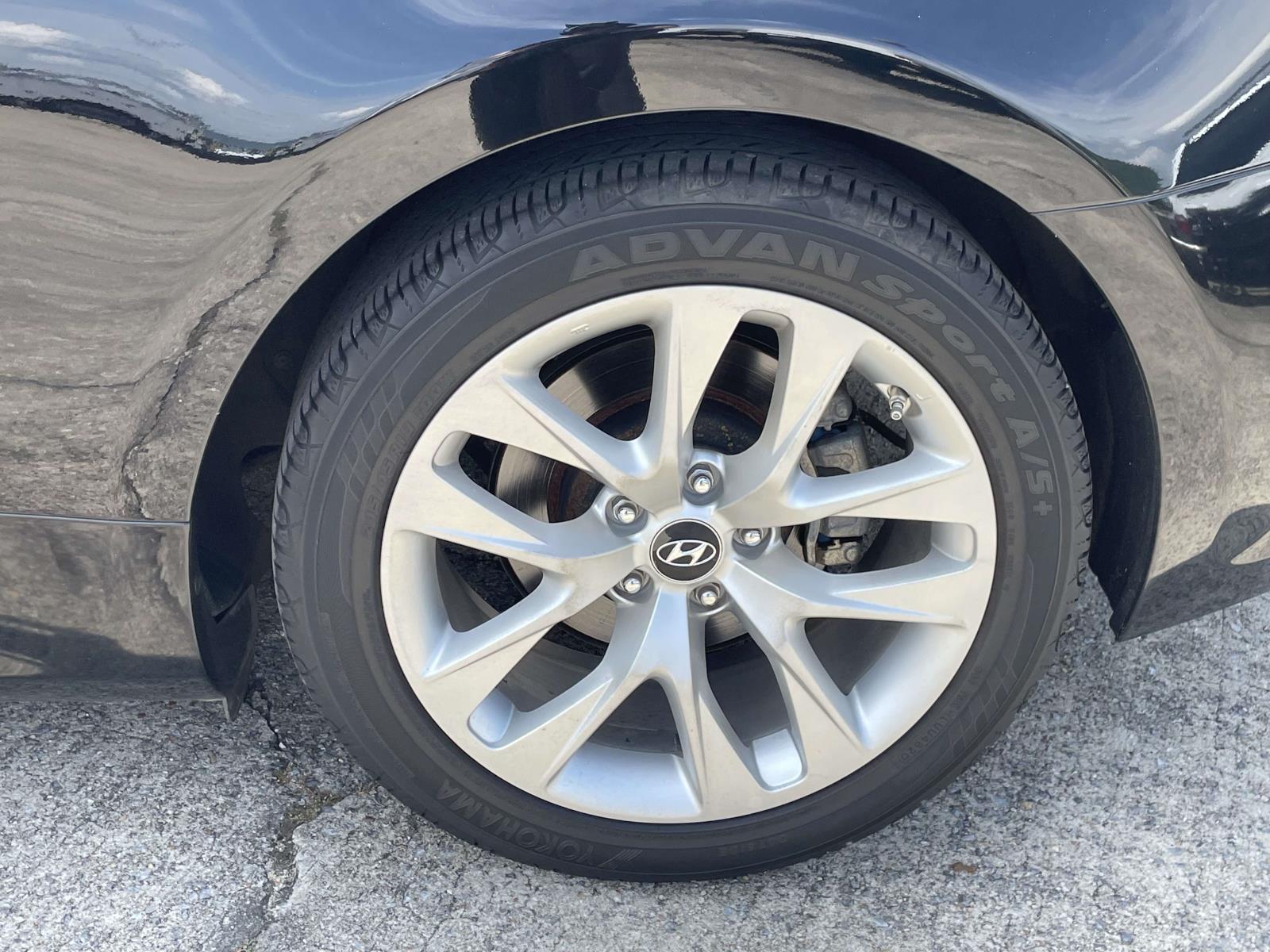 Used 2014 Hyundai Genesis Coupe Premium with VIN KMHHT6KD5EU117811 for sale in Anniston, AL