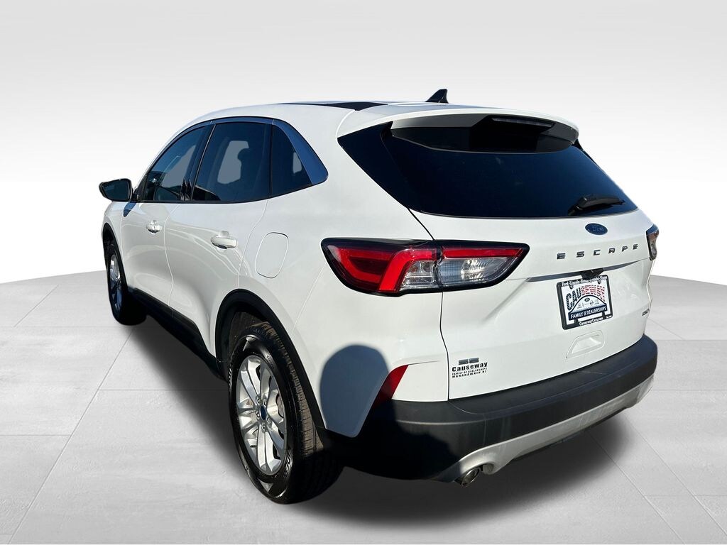 Used 2022 Ford Escape SE SUV