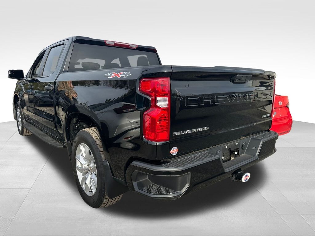 Used 2024 Chevrolet Silverado 1500 Custom Truck