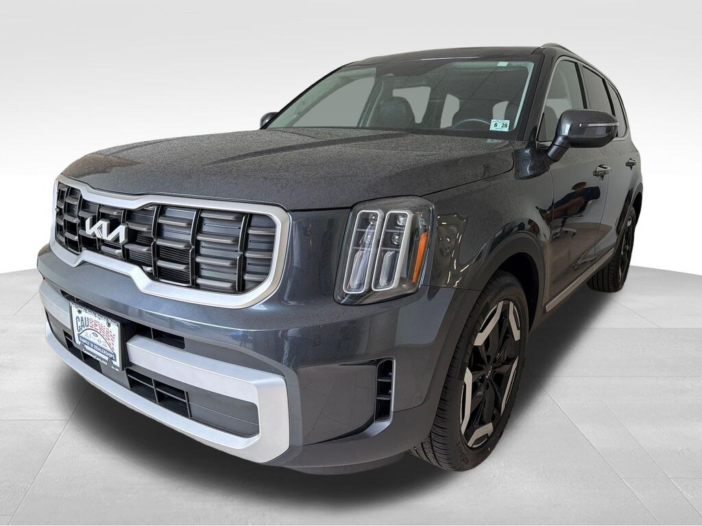 Used 2024 Kia Telluride S SUV