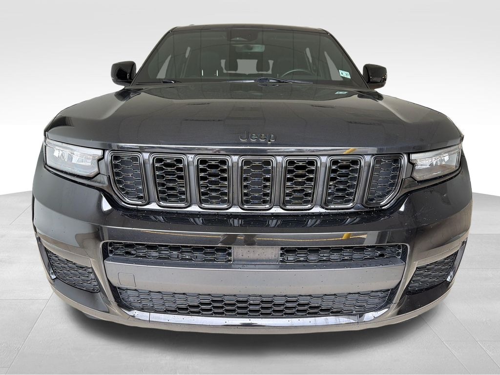 Used 2022 Jeep Grand Cherokee L Altitude SUV