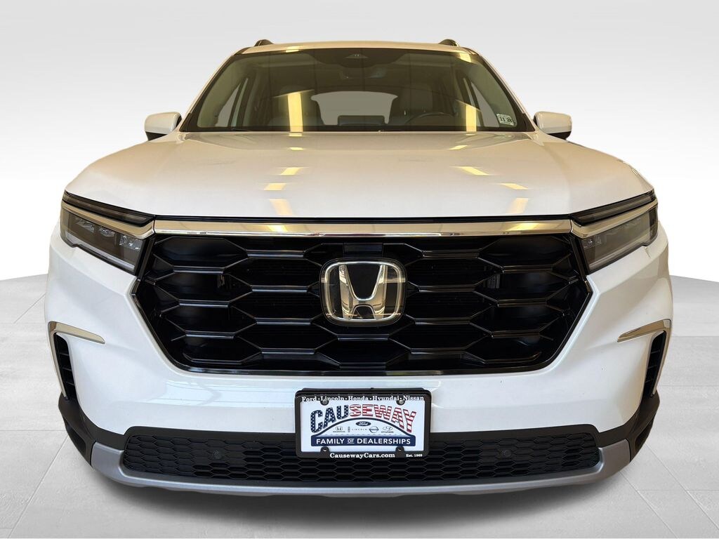 Used 2024 Honda Pilot Touring SUV