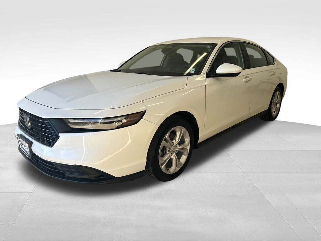 Used 2025 Honda Accord LX Sedan