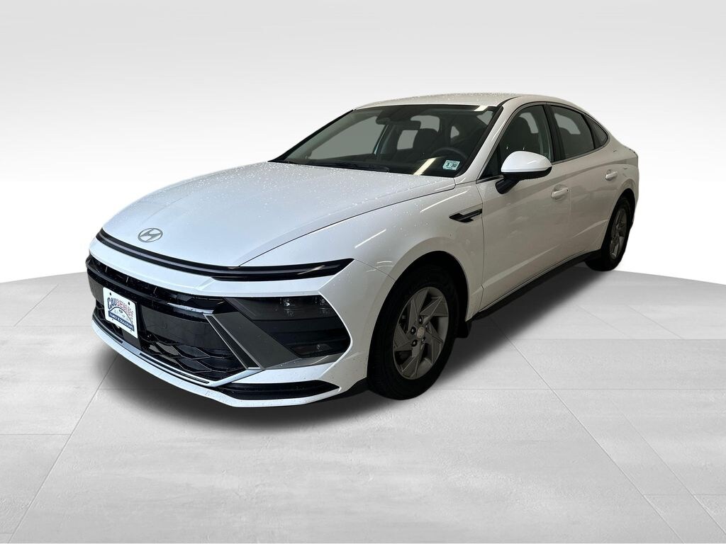 Certified 2025 Hyundai Sonata SE Sedan