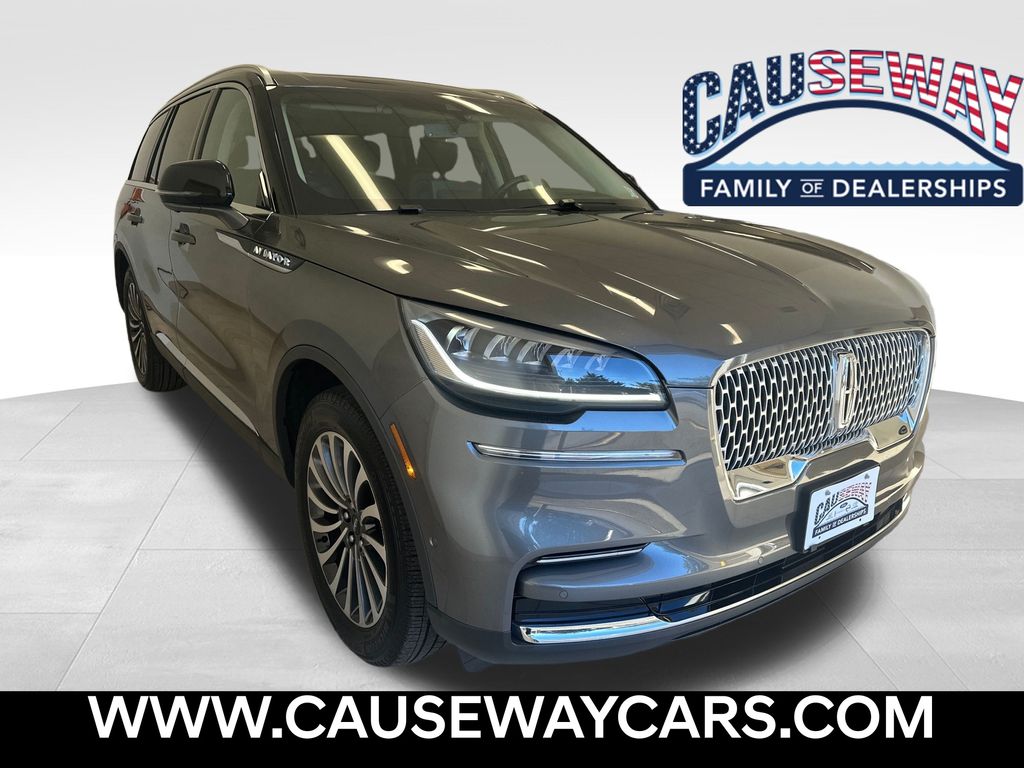 2023 Lincoln Aviator Reserve's photo
