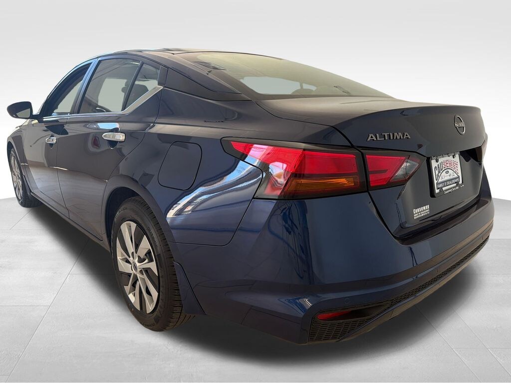 Used 2024 Nissan Altima 2.5 S Sedan