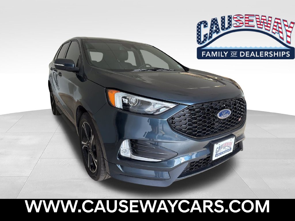 2023 Ford Edge