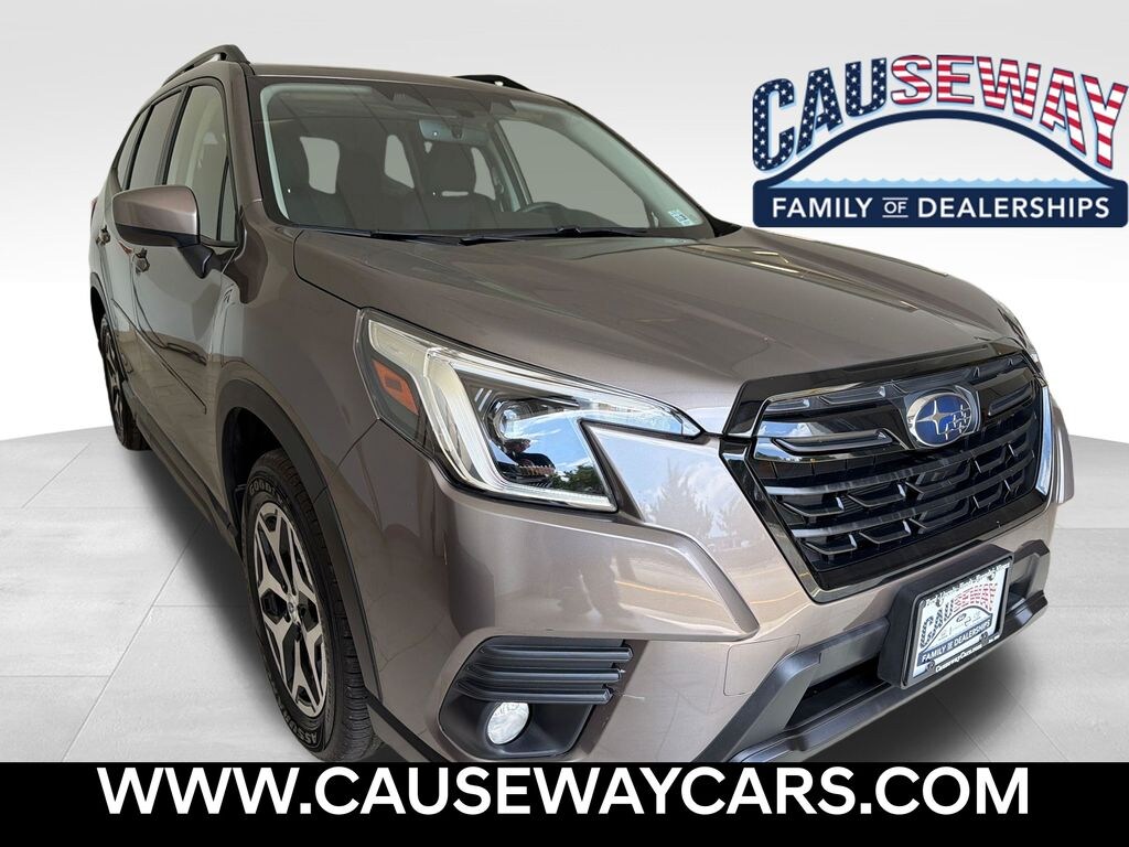 Used 2023 Subaru Forester Premium SUV
