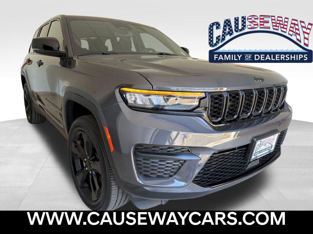 Used 2024 Jeep Grand Cherokee Altitude X SUV