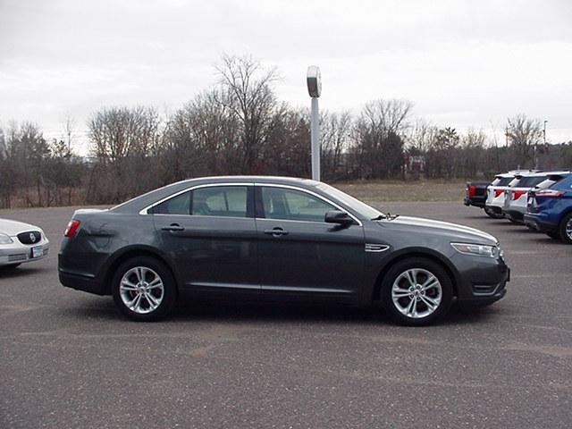 Used 2018 Ford Taurus SEL with VIN 1FAHP2E81JG105766 for sale in Pine City, Minnesota