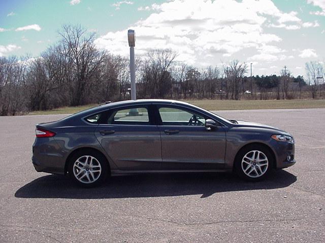 Used 2014 Ford Fusion SE with VIN 1FA6P0HD2E5350243 for sale in Pine City, Minnesota
