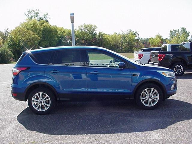 Used 2017 Ford Escape SE with VIN 1FMCU9GD8HUD54797 for sale in Pine City, Minnesota