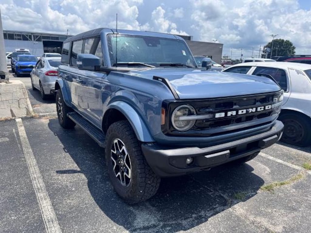 Used 2024 Ford Bronco Outer Banks SUV