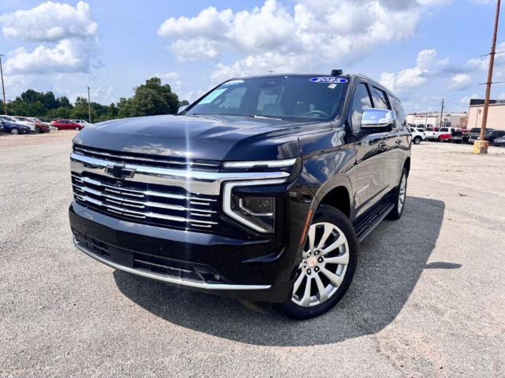 Used 2025 Chevrolet Suburban Premier SUV