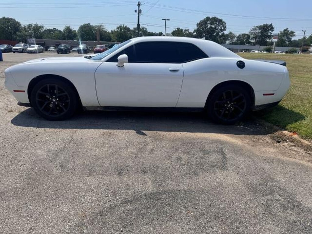 Used 2021 Dodge Challenger SXT Coupe
