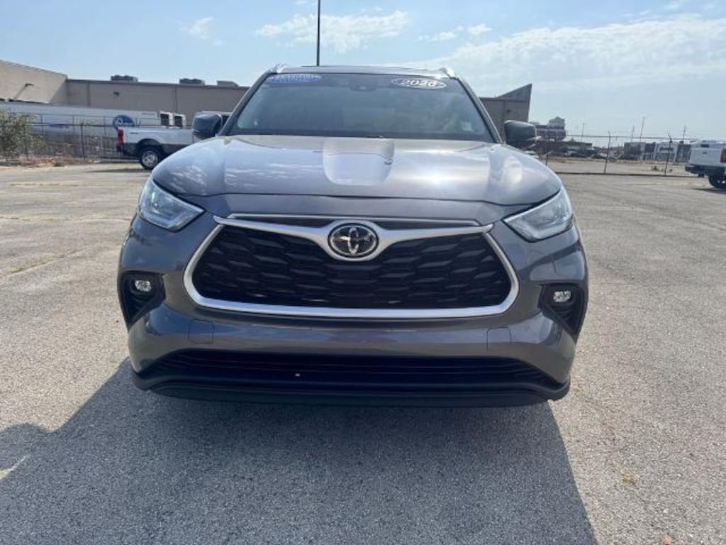 Used 2020 Toyota Highlander XLE SUV