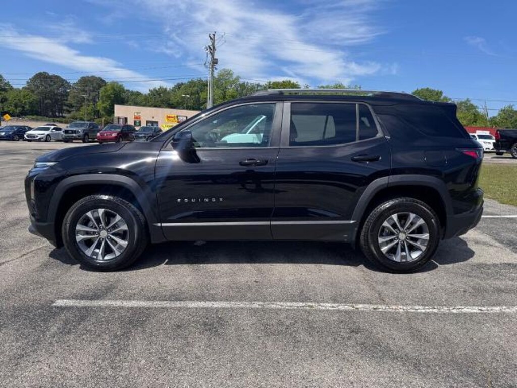 Used 2025 Chevrolet Equinox LT SUV