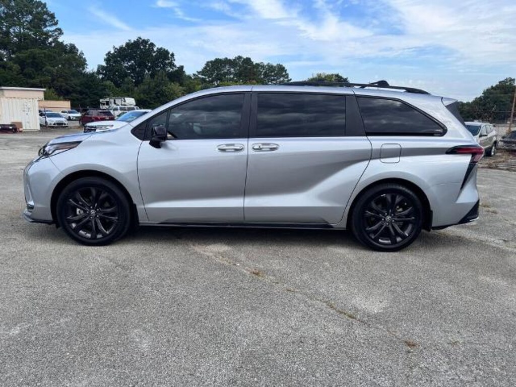 Used 2025 Toyota Sienna XSE 7 Passenger Passenger Van