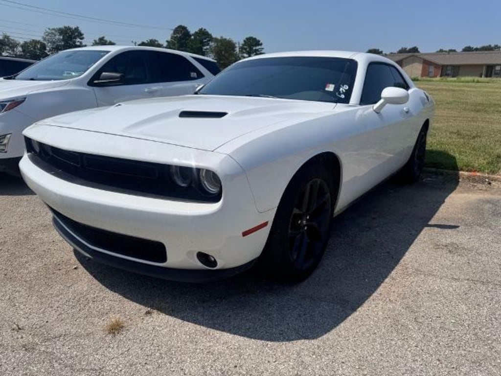 Used 2021 Dodge Challenger SXT Coupe