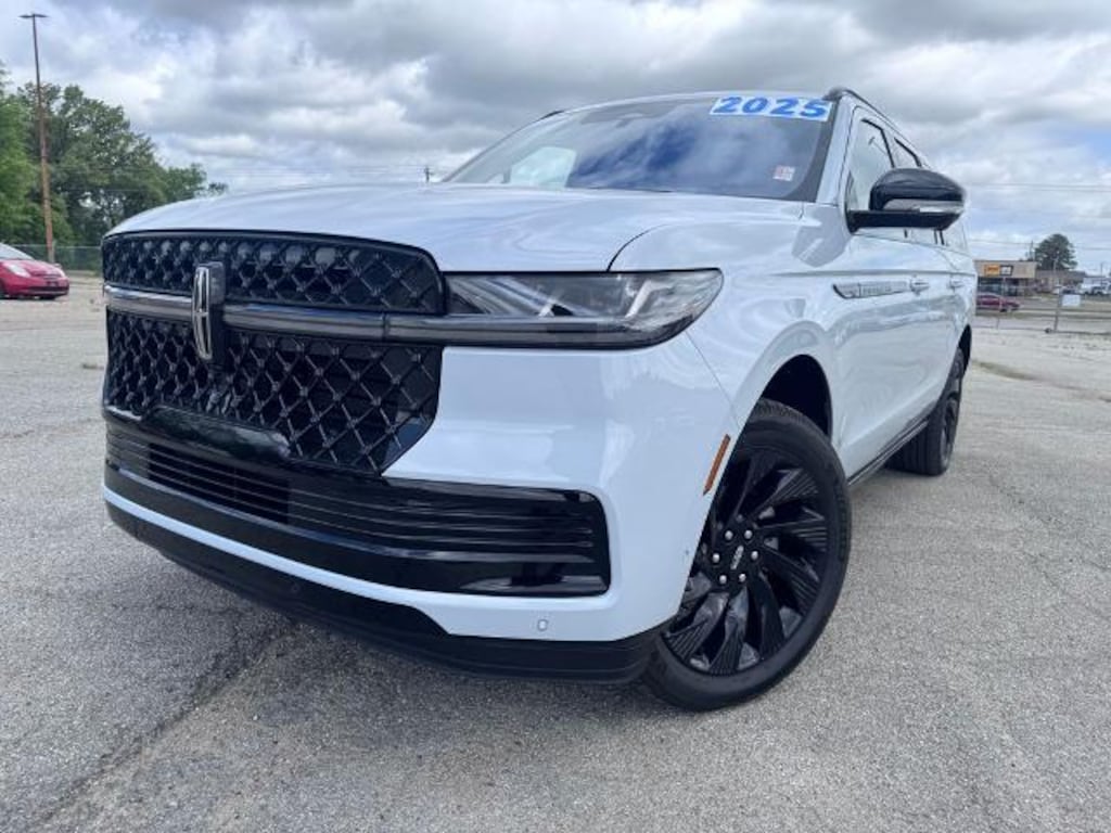 Used 2025 Lincoln Navigator L Reserve SUV
