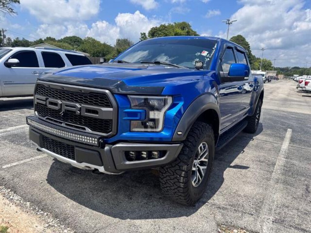Used 2017 Ford F-150 Raptor Crew Cab Short Bed Truck