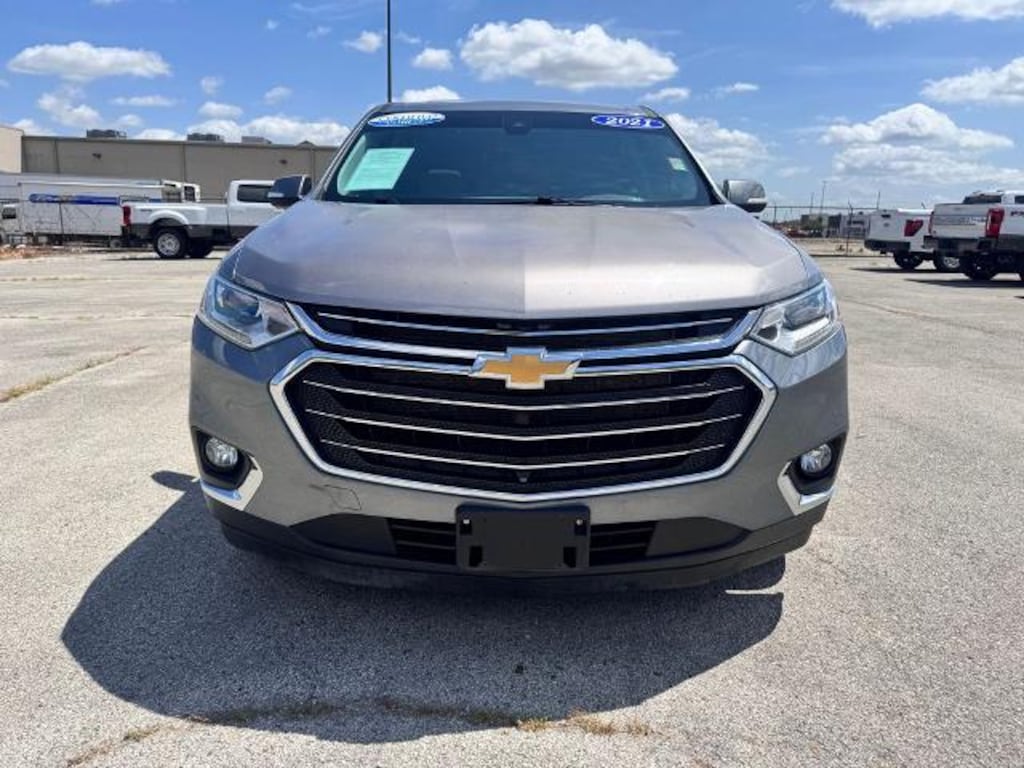 Used 2021 Chevrolet Traverse LT Leather SUV