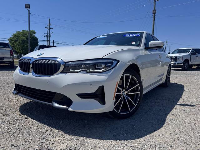 2022 BMW 3 Series 330i xDrive Sedan's photo