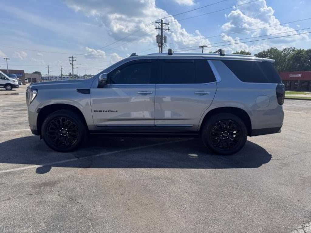 Used 2024 GMC Yukon Denali Ultimate SUV