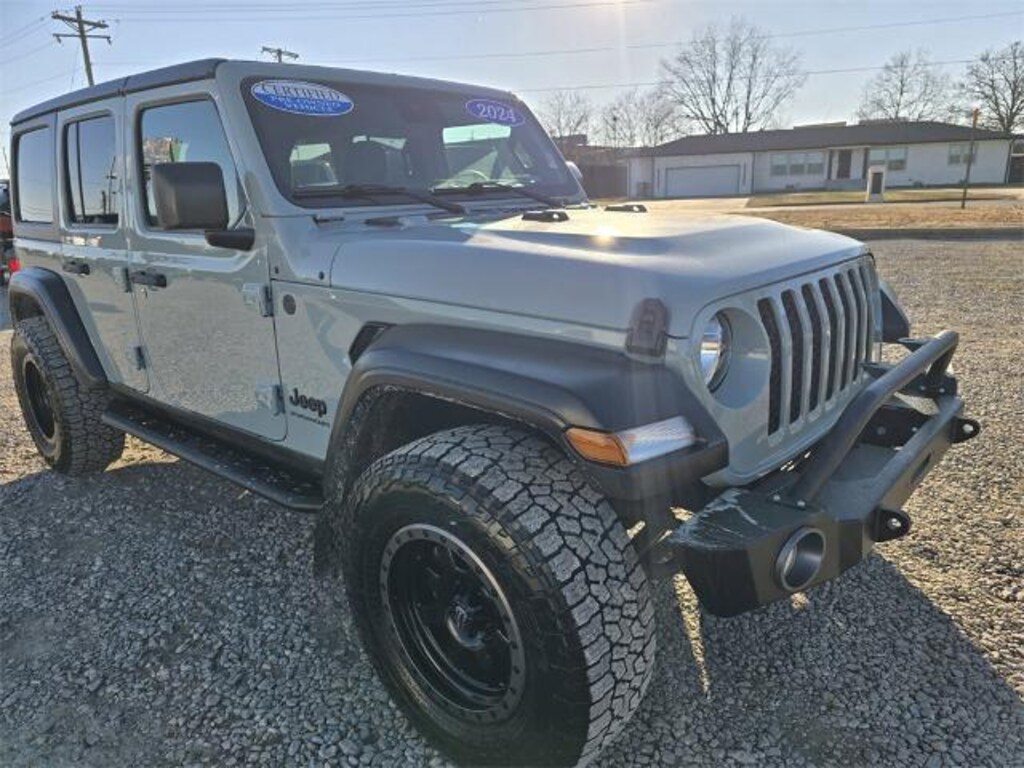 Used 2024 Jeep Wrangler Sport SUV