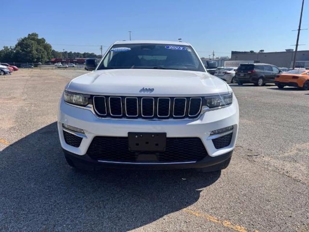 Used 2023 Jeep Grand Cherokee Limited SUV